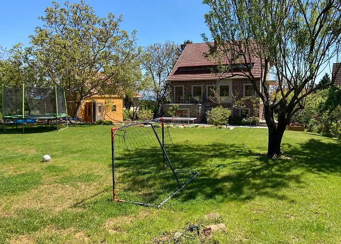 Hello Balaton 公寓 *